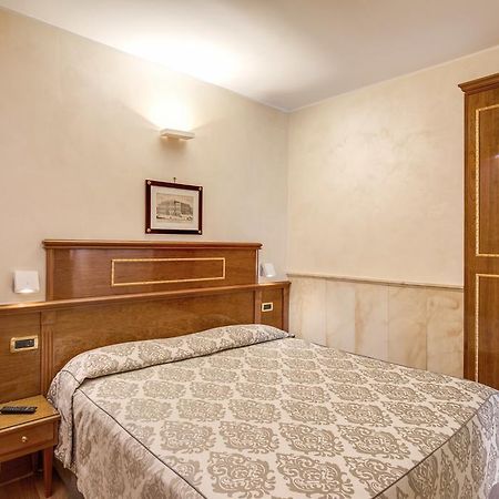 Pantheon Rooms Rome Buitenkant foto